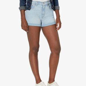 Levi’s Women’s Mom Shorts